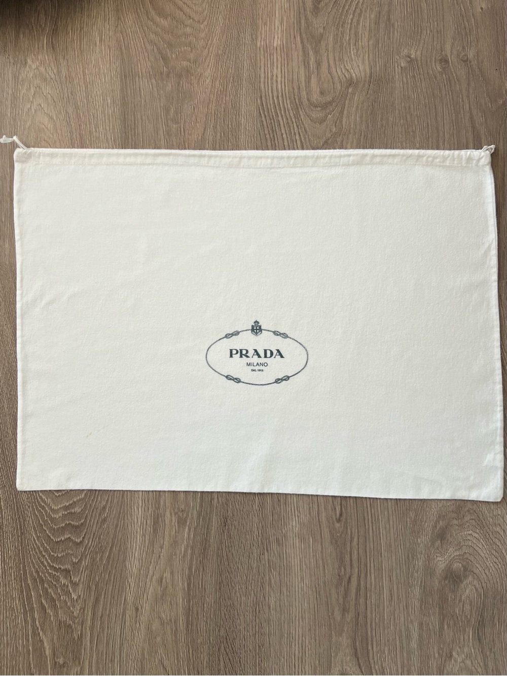 Prada dust bag (C1051)